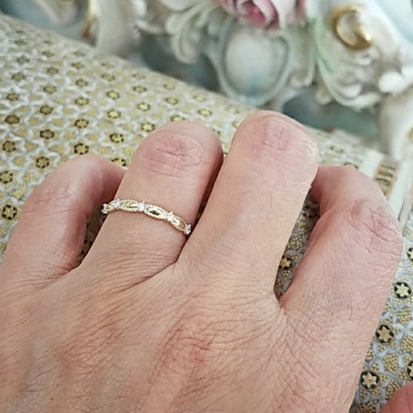 14k Gold dainty Wedding Band Stackable CZ Ring - Picture 6 of 8